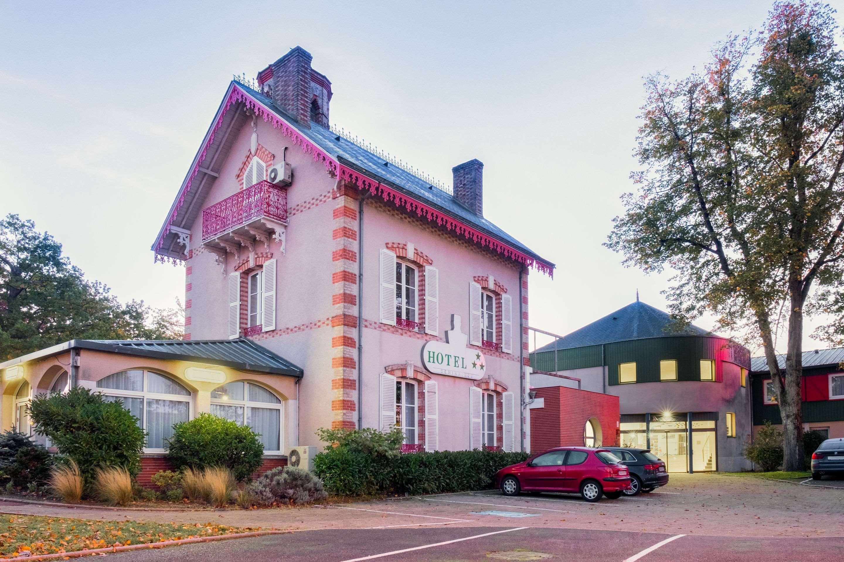 Hotel Le Circuit Le Mans Ngoại thất bức ảnh