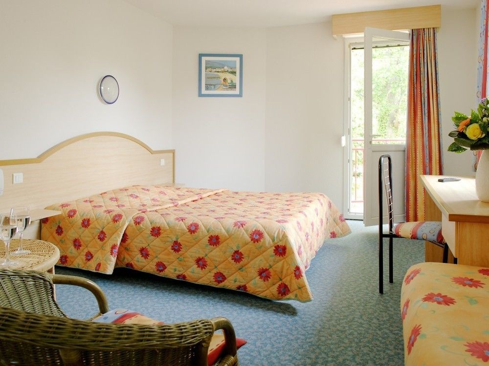 Hotel Le Circuit Le Mans Ngoại thất bức ảnh
